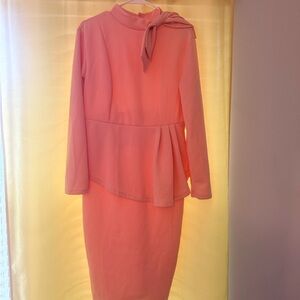 Chic Long Sleeve Pink Dress with Bow Accent